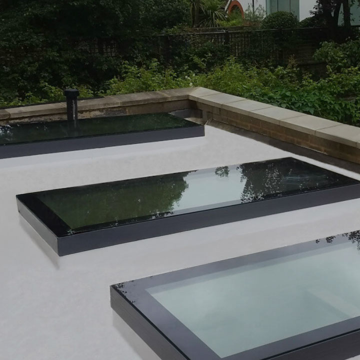 Glass flat roof window